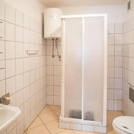 Appartamento Polo Vrbnik (Primorje-Gorski Kotar)